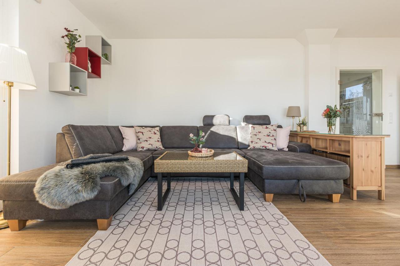5 Sterne Ferienhaus Direkt Am See Mit Sauna-Kamin-Garten Krakow am See Exterior foto